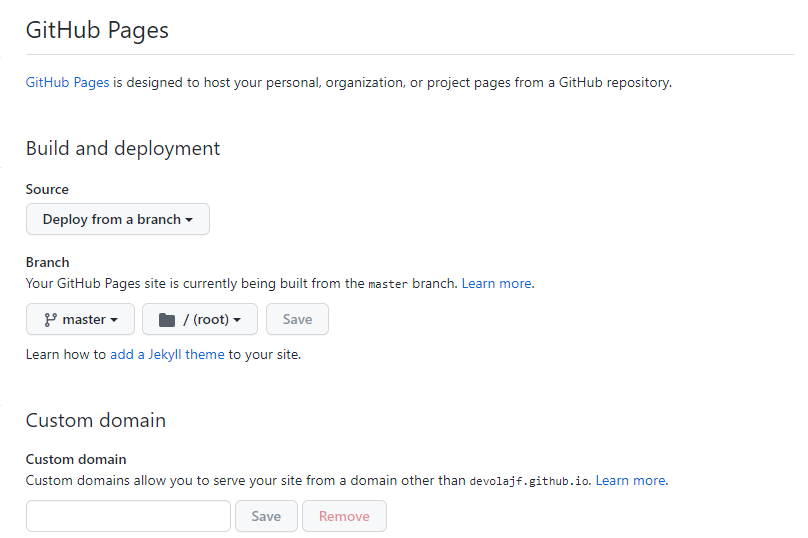 zrzut ekranu z serwisu GitHub z widokiem ustawień GitHubPages po wywołaniu żądania publikacji strony